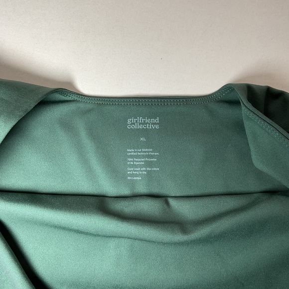 Girlfriend Collective XL Forest Green Tommy Cropped Bra Sports Bra - Picture 4 of 4